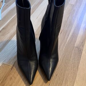 Zara Black Pointed Toe Heeled Boots